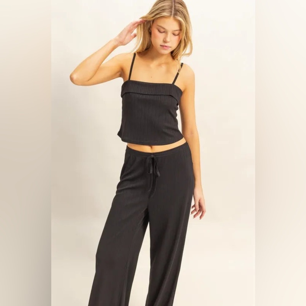 Black Rib Knit Cami Top And Pants Set - Picture 4 of 5